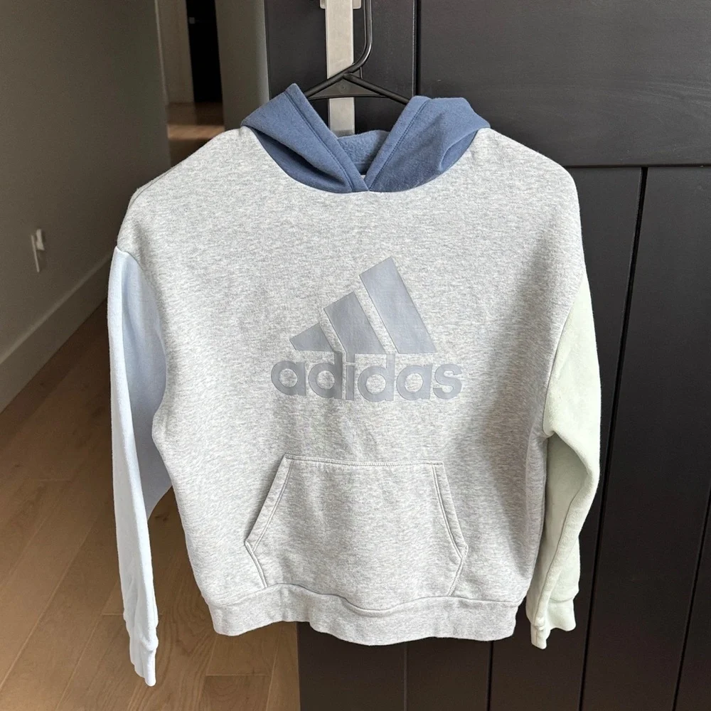 Adidas Hooded Sweatshirt NWOT